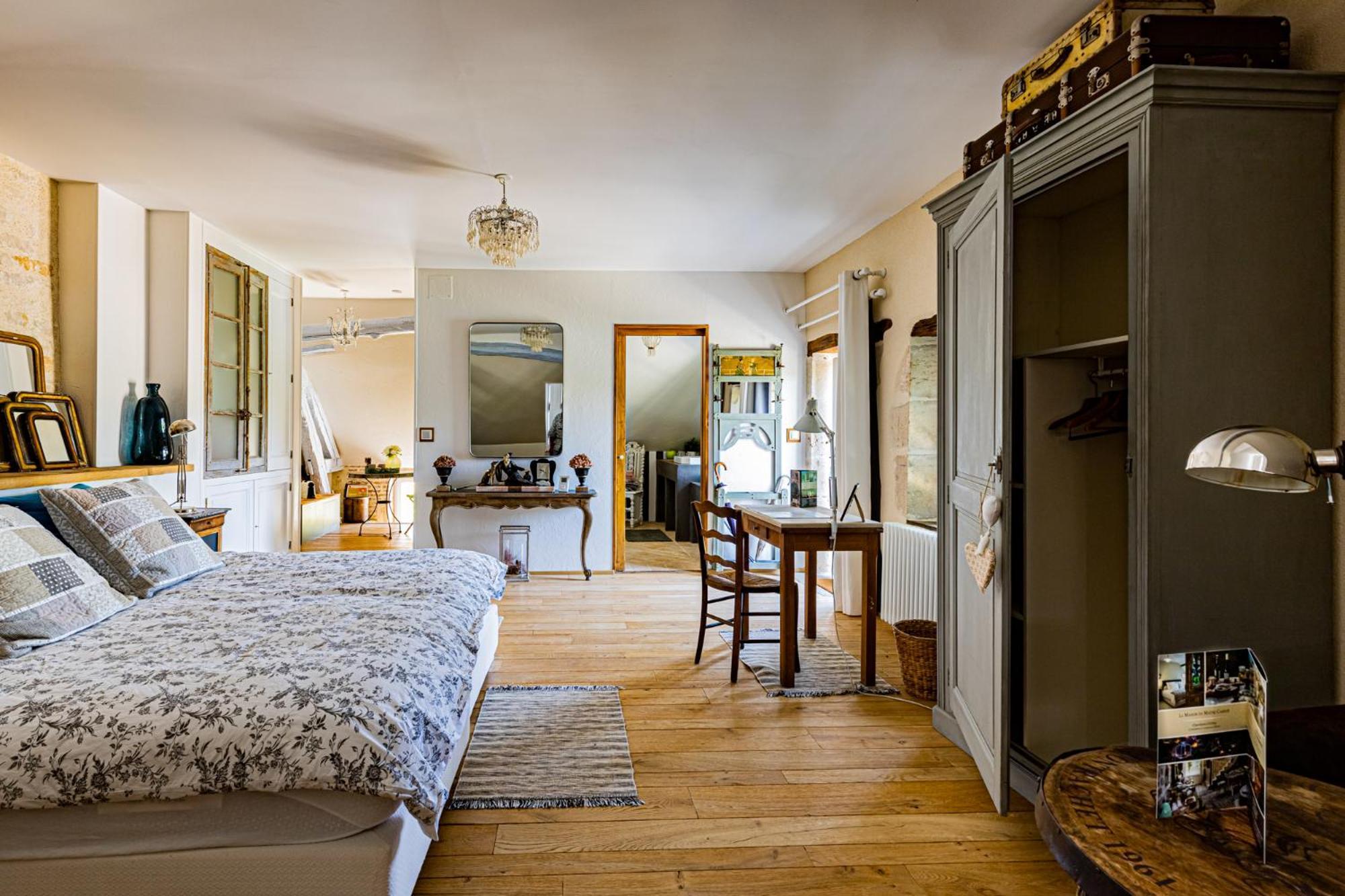 Chevroches Le Domaine Des Carriers B&B 객실 사진